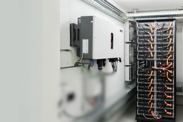 Plug & play solar storage solutions