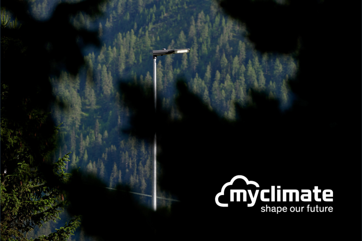 Climate friendly street lights