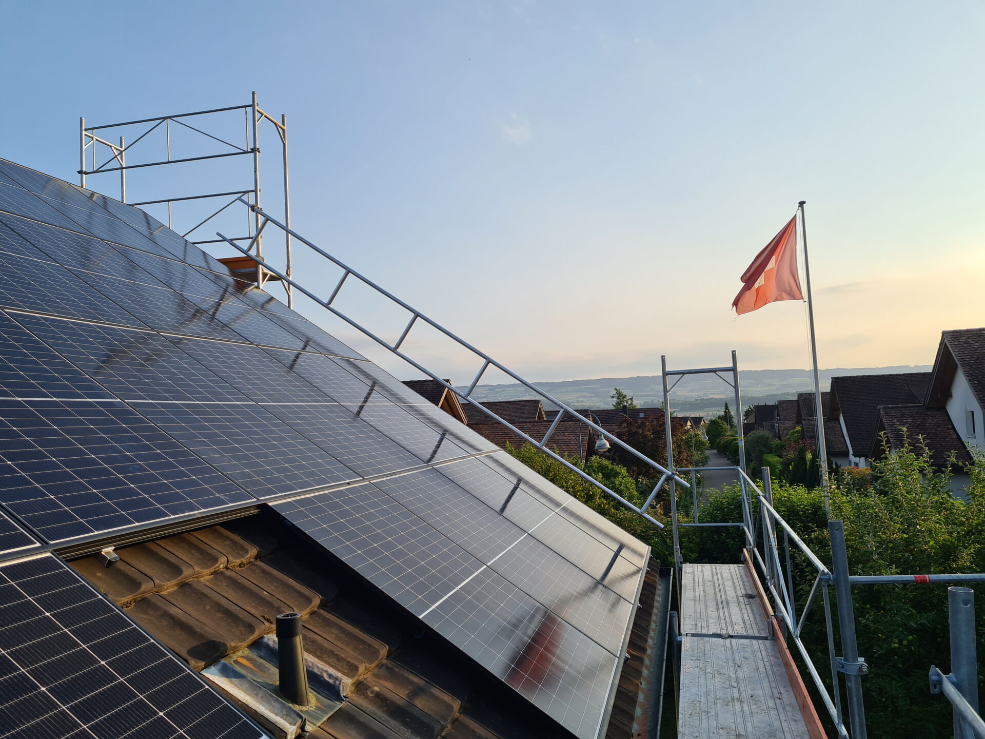 Photovoltaik Solinteg,Wechselrichter,Netzeinspeisung - Heizung und Solar zu  Discountpreisen